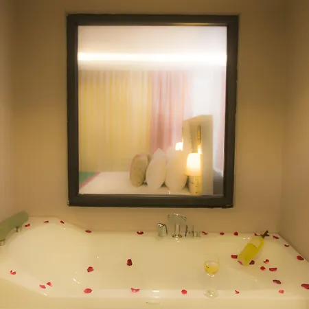 Отель Rustica 2*