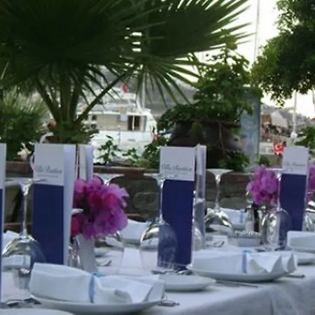 Rustica Hotel