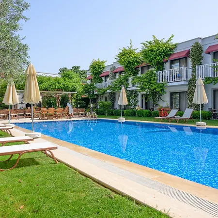 Hotel Rustica 2*